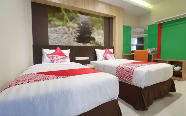 Hotel O Kuta Near Potato Head Beach Club Formerly Balitone Residence