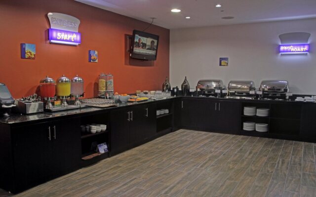 Holiday Inn Express San Jose Forum by IHG