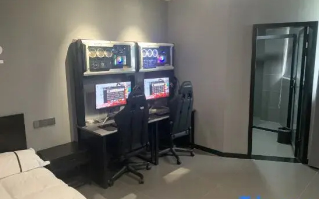 V5 E-sports Hall