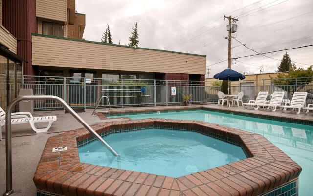 Best Western Cascadia Inn