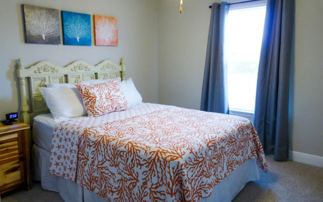 Southern Charm by RedAwning