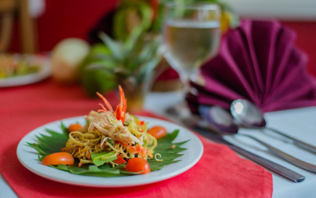 Mekong Angkor Palace Hotel