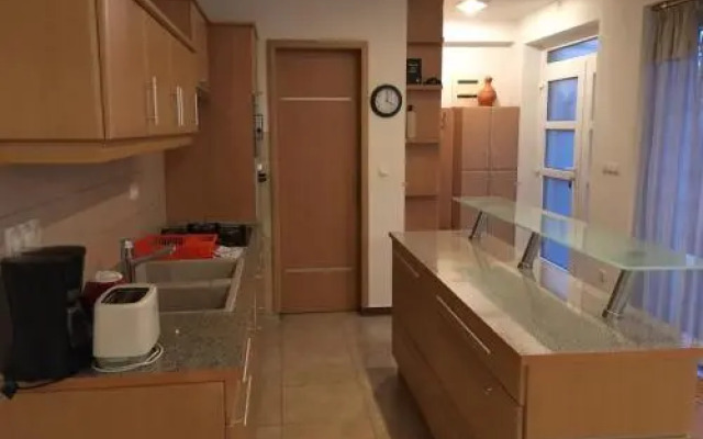 Mary Apartmanház Hévíz