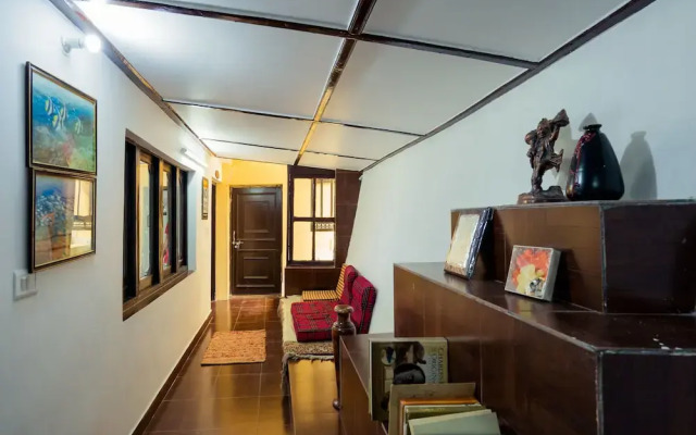 OYO 14132 Home Elegant 1BHK Kempty Road