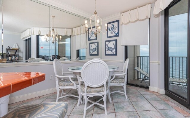 Phoenix X by Brett Robinson Vacations