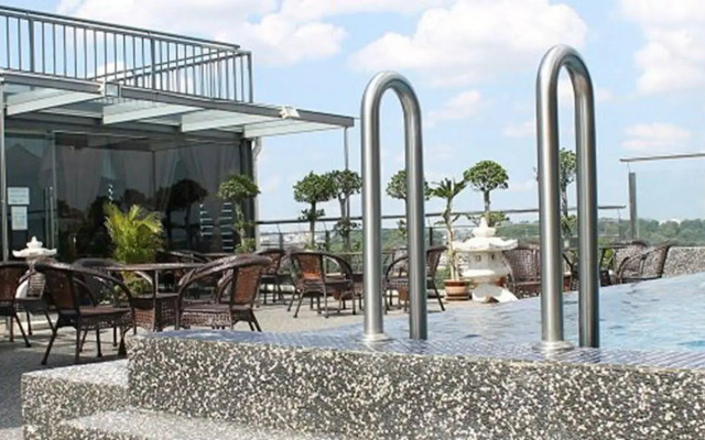 Pariss Hotel Johor Bahru