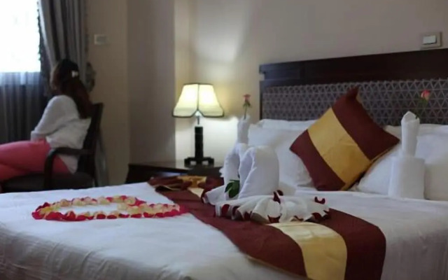 Tirar International Hotel