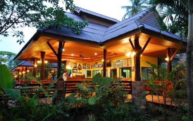 Sunda Resort