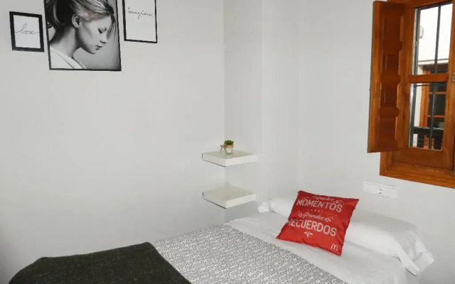 Apartamentos Nahira Suites 3000