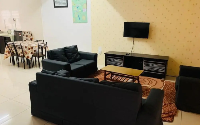 Zahara Homestay