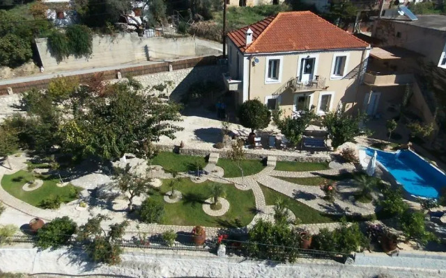 Villa Petra