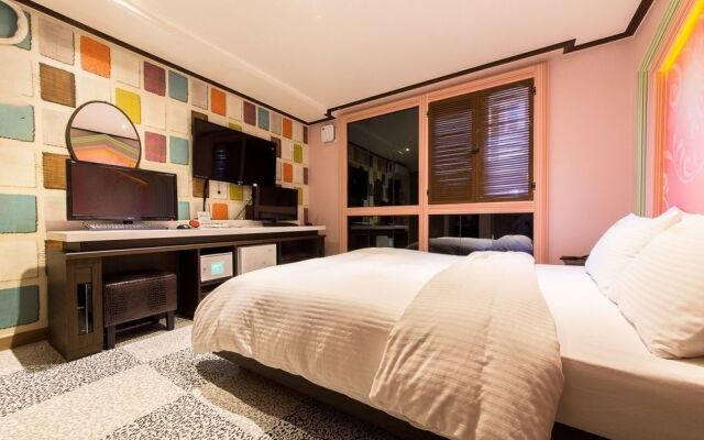S1 Motel
