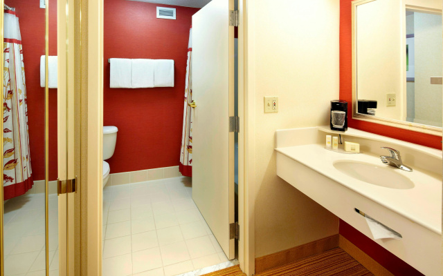 Courtyard by Marriott Newark Granville
