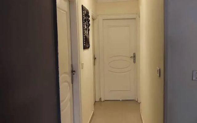 Females Only Host Is Woman Citycenter Near All