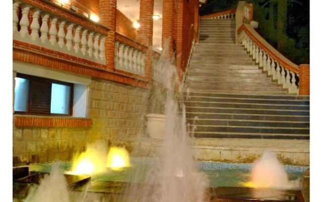 WelcomHeritage Taragarh Palace