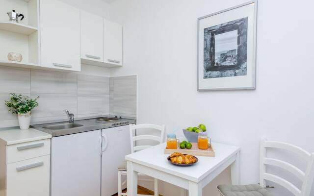 Apartments Dobroslavic