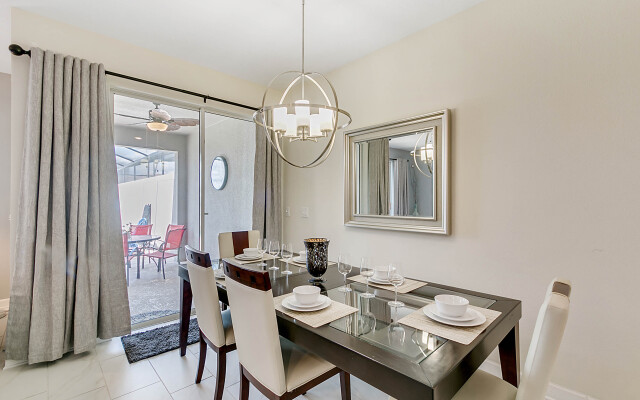 4 Bedroom 3 Bathroom Storey Lake 3056Gs