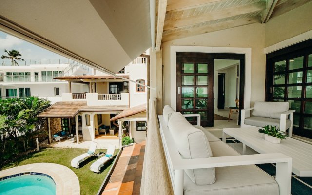 Residence by G Villa Long Beach