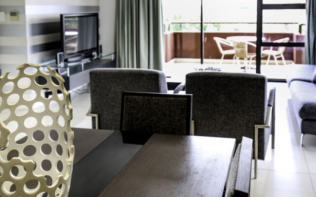 Urban Hip Hotels - The Nicol