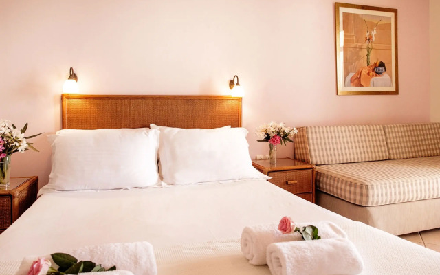 Paralio Hotel