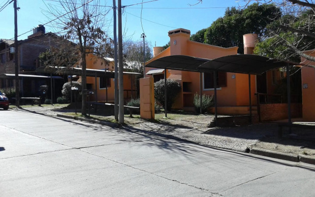 Los Zarzos