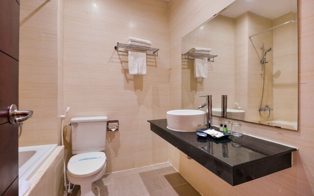 Happy Life Hotel