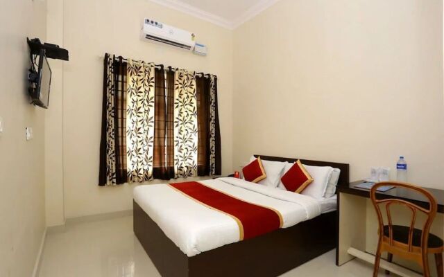 Saravana Inn