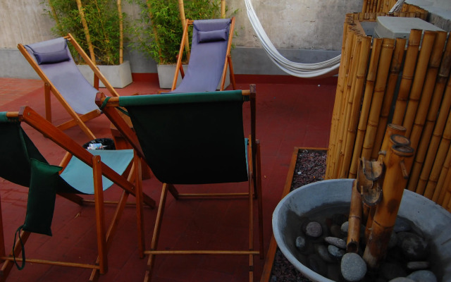 Sabatico Travelers Hostel & Guesthouse