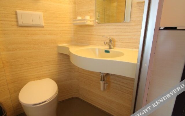My Home Hotel (Shanghai Mudanjiang Road)