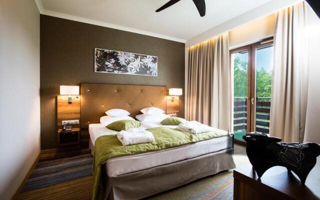 Mineral Hotel Malinowy Raj