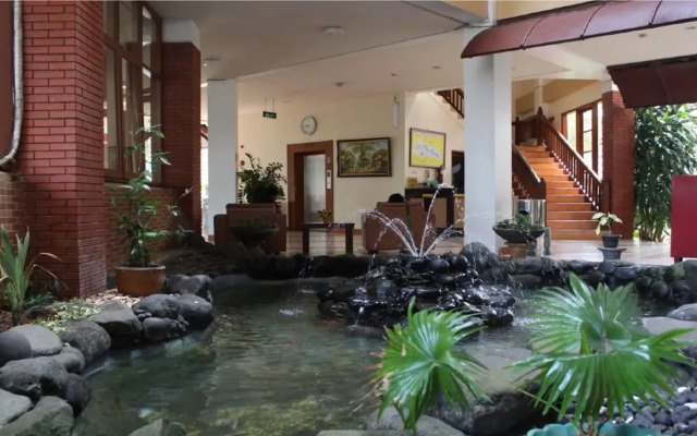 Wisma Makara Suite