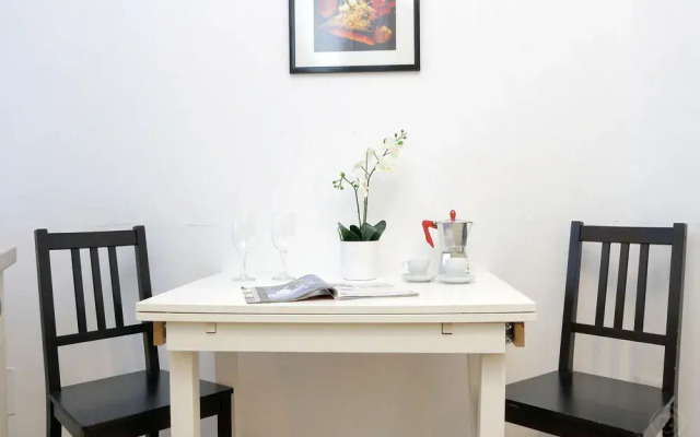 Vatican - WR Apartments