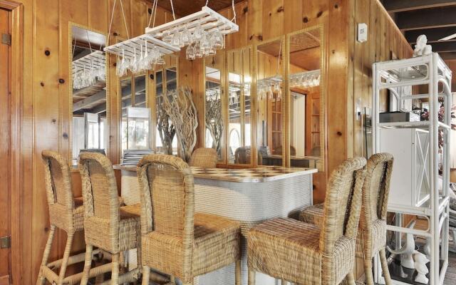 39 Beach Avenue by Long & Foster