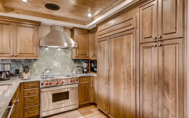 1-vail Mountain View 403