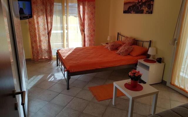 Trapeza Apartment and Studio