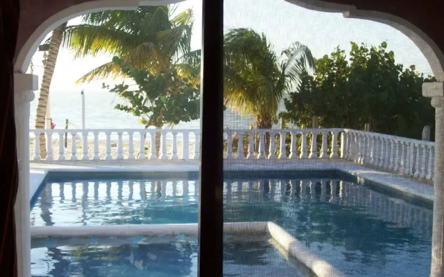 Flamingo Guest House Celestún