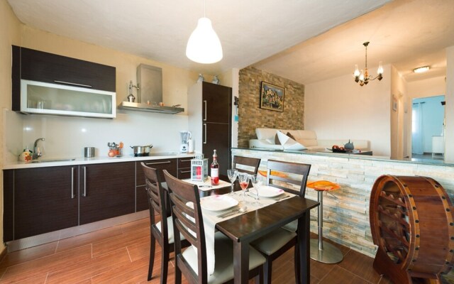 Apartment 50 Meters from the sea GC16