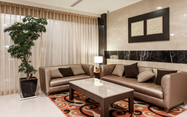 Maple Hotel