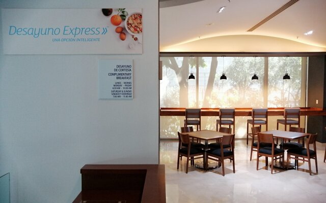 Holiday Inn Express Mexico Reforma, an IHG Hotel