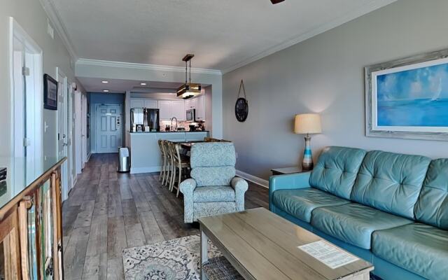 Crystal Shores by Southern Vacation Rentals