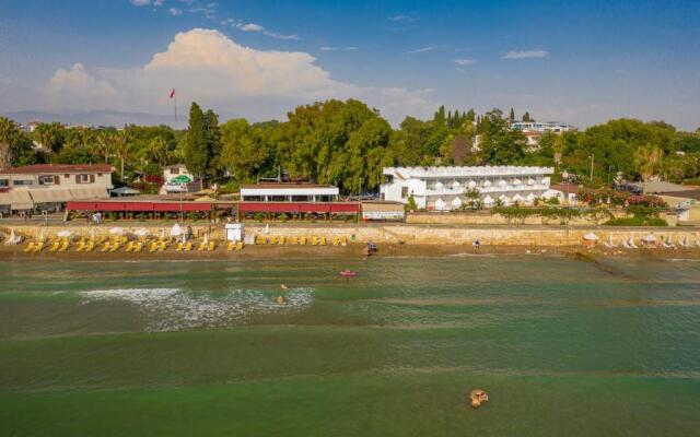 Side Beach Club Hotel