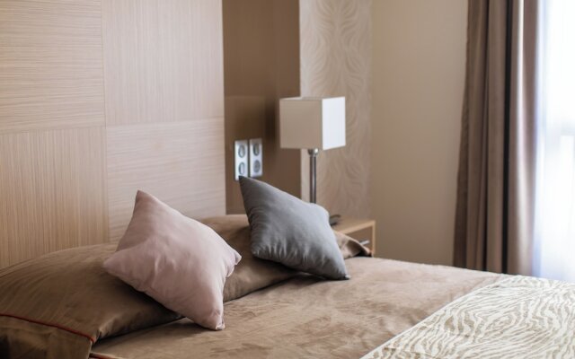 Zenao Appart Hôtel Fréjus