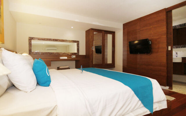 艾里巴厘岛水明漾克罗波坎乌玛拉斯克雷钦 8 号高级酒店(Airy Premier Seminyak Kerobokan Umalas Klecung 8 Bali)