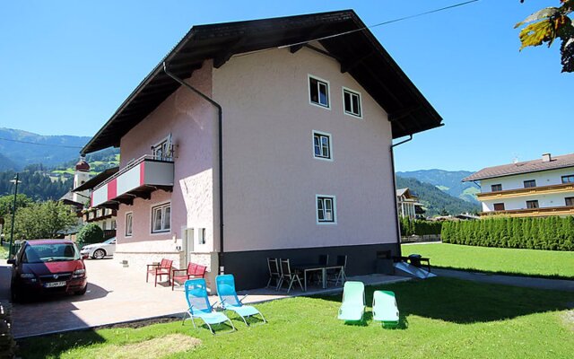 Apartment Heidi Kaltenbach 32110