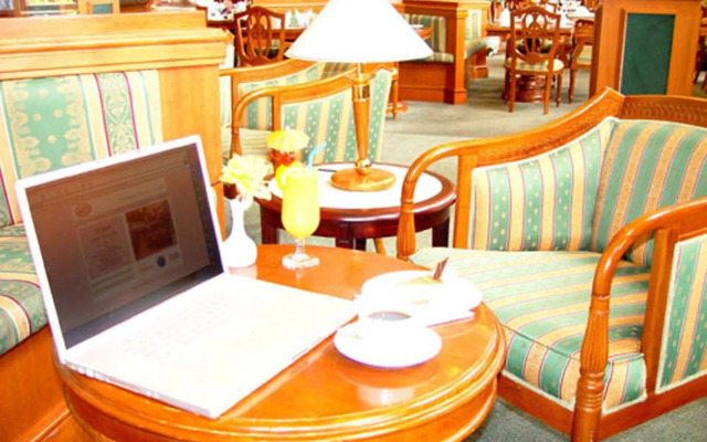 Mulia Hotel