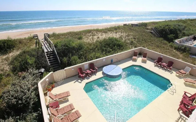 Wellfleet - 6 Br Home