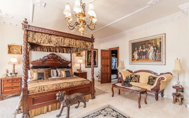 Cubo's Villa Dos Reyes