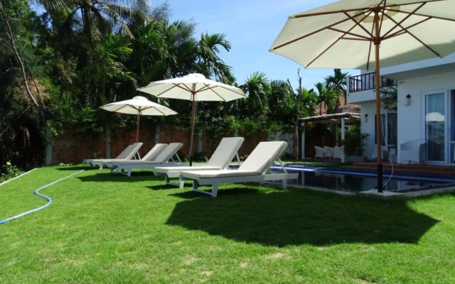 Ylang Garden Villa
