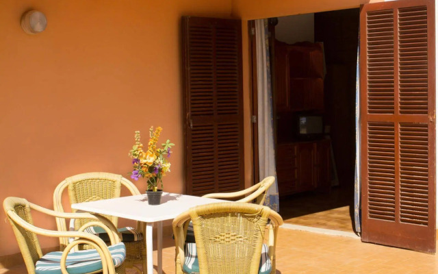 Apartamentos Monac Beach
