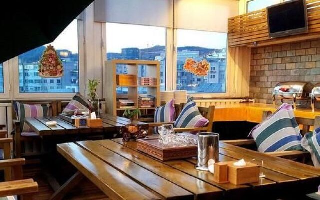 Haishang Youjia Hotel